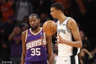 五连胜的背 五连胜的背