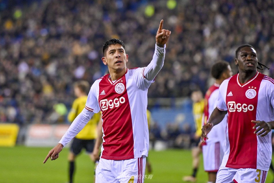 这三位明星 这三位明星